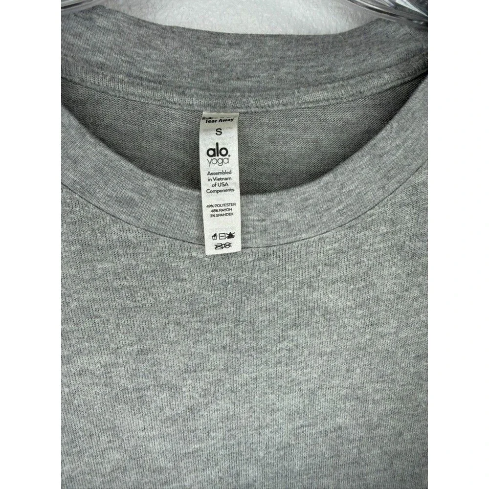 Alo Women's Small Long Sleeve Yoga Shirt Heather Grey 475